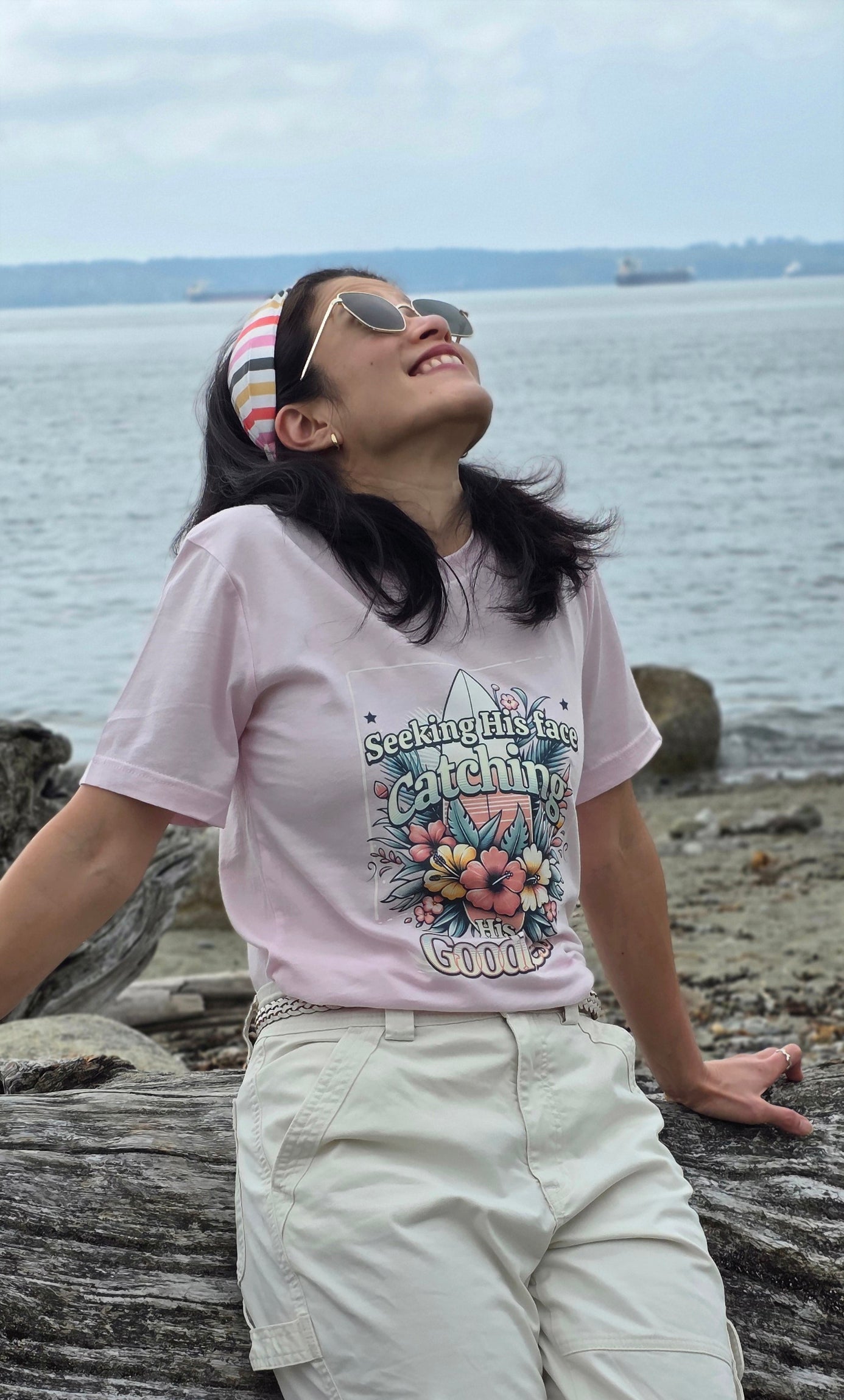 Seeking His Face Catching His Goodness Women T-shirt